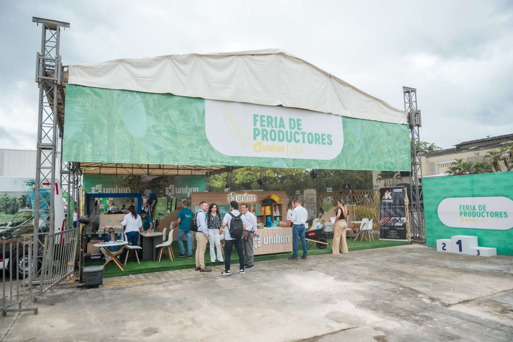 Feria de productores Uniban 2024