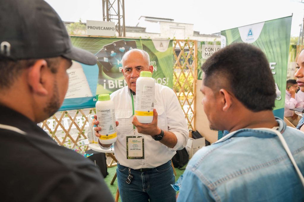 Feria de productores Uniban 2024